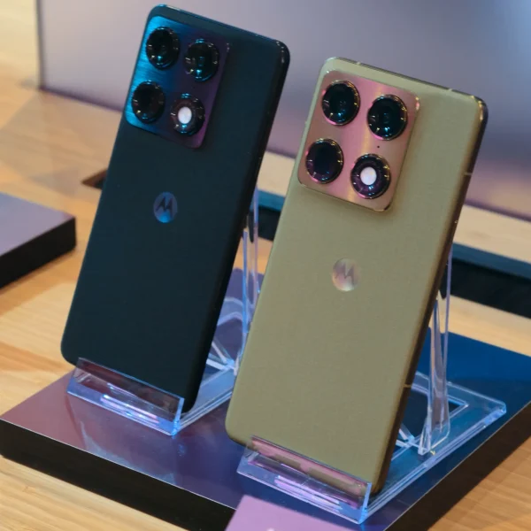 Motorola Signature Reimagined for a Smarter Future